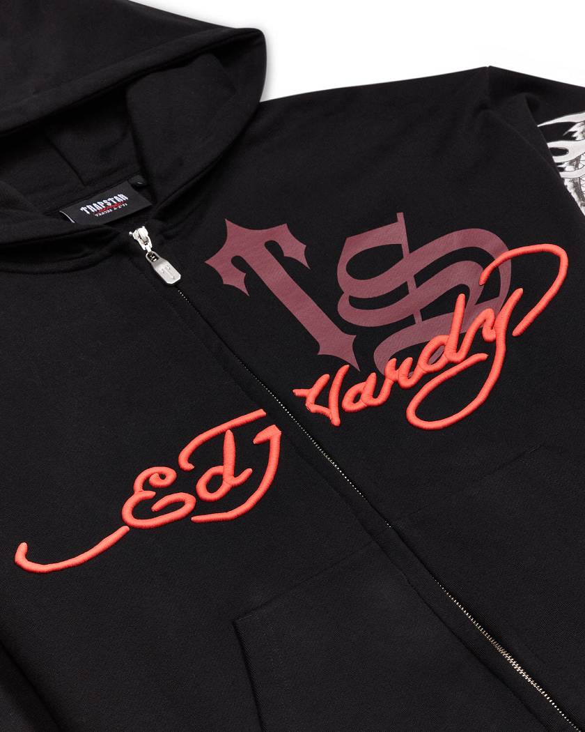 Trapstar x Ed Hardy Script Hoodie Mustat | TS-65364